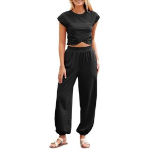 Fisoew Women’s Two Piece Outfits Casual Lounge Sets Crop Tops and Joggers Tracksuit with Pockets(Black)