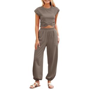 Fisoew Women’s Two Piece Outfits Casual Lounge Sets Crop Tops and Joggers Tracksuit with Pockets(Khaki)